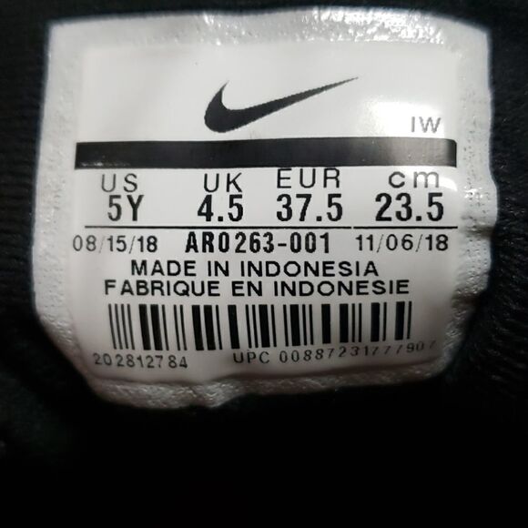 NIKEāTEAMāHUSTLEĀ D8āBASKETBALLāSHOES,āSIZEā5 - Picture 11 of 11